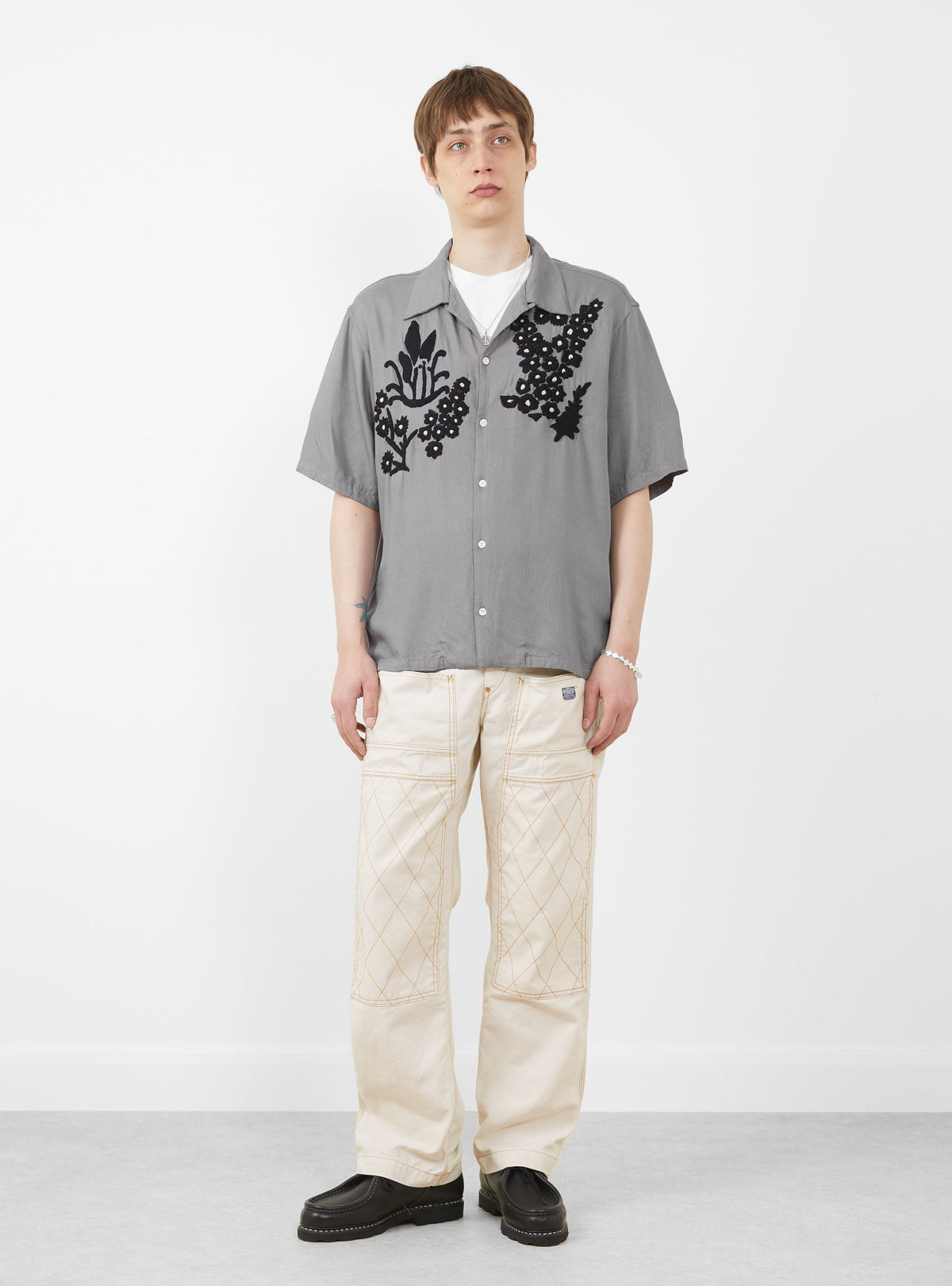 Flower Hand Embroidery Shirt Gray