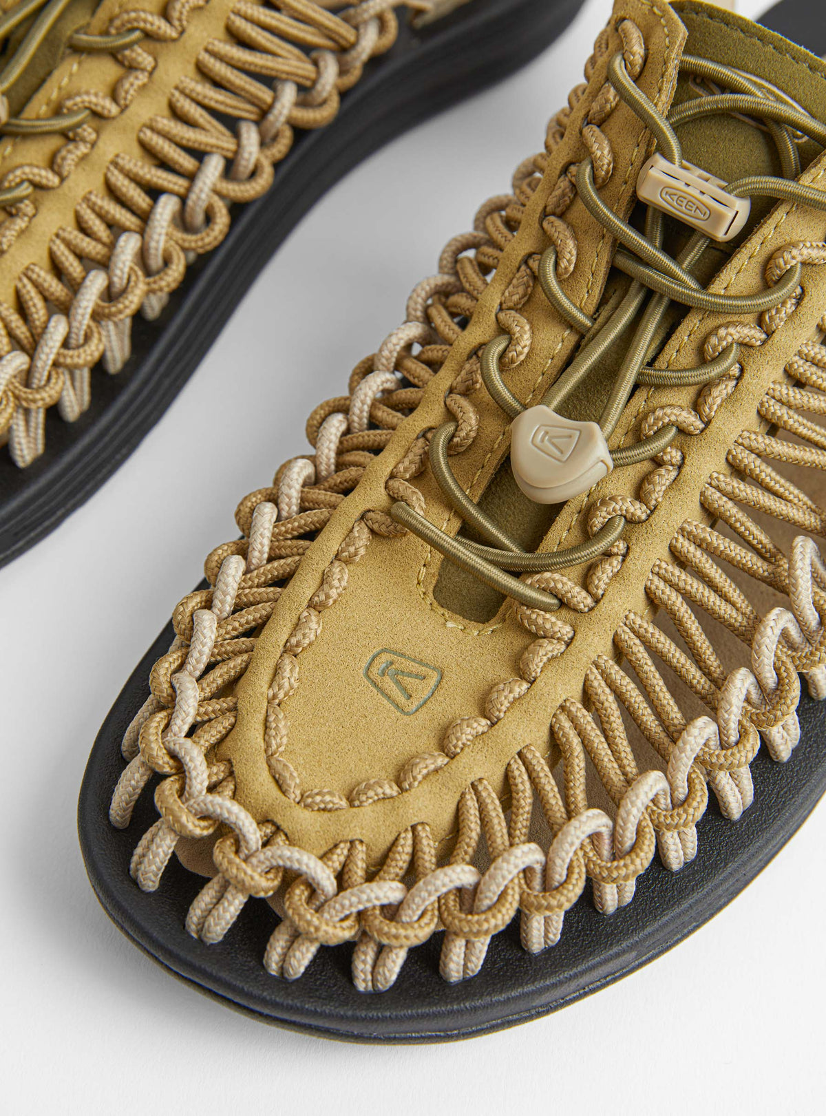 UNEEK Khaki & Martini Olive